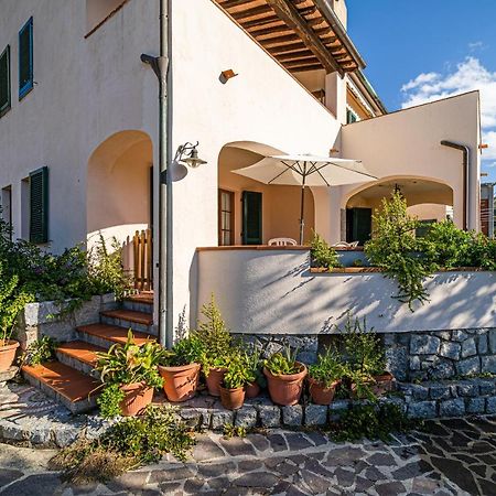 Case Vacanza Filetto A Marina Di Campo Literno المظهر الخارجي الصورة