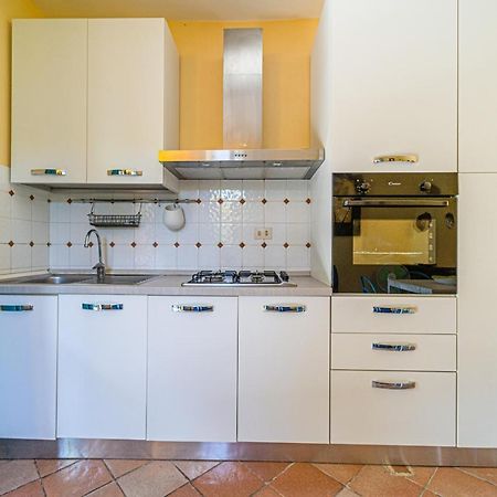 Case Vacanza Filetto A Marina Di Campo Literno المظهر الخارجي الصورة