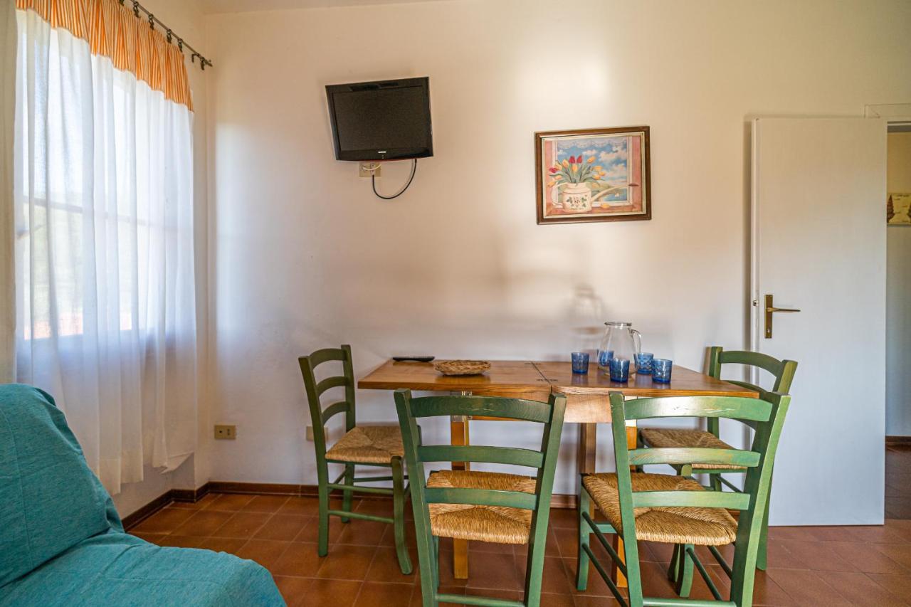 Case Vacanza Filetto A Marina Di Campo Literno المظهر الخارجي الصورة